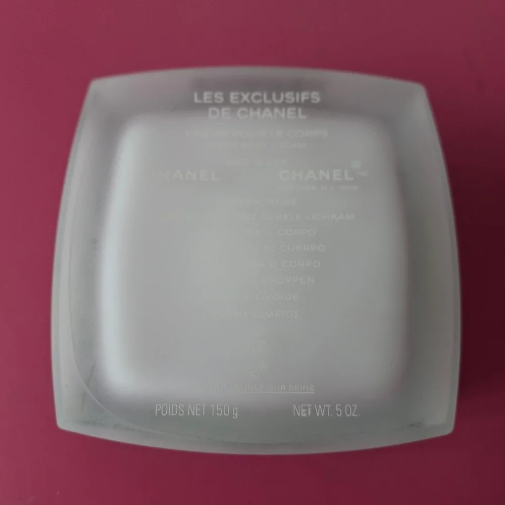 Chanel Les Exclusifs de Chanel Fresh Body Cream 5 oz 150g Crème Pour Le Corps